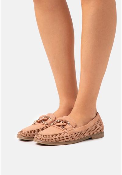 Slipper - almond Slipper