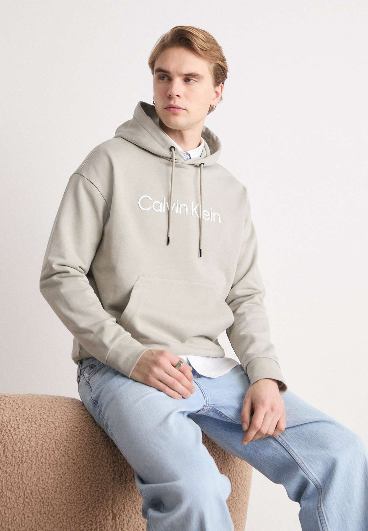 Кофта HERO LOGO COMFORT HOODIE