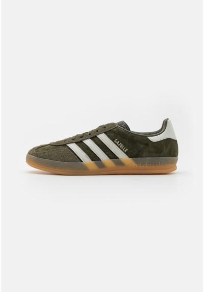 Кеды GAZELLE INDOOR UNISEX