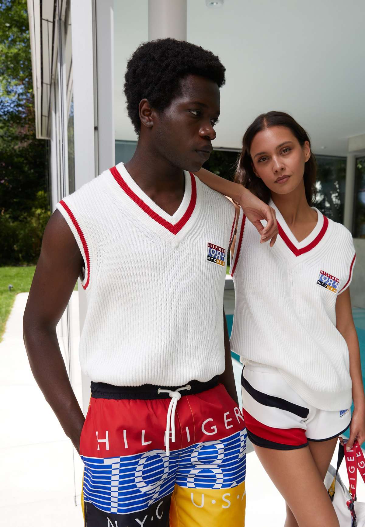 Пуловер EXCLUSIVE UNISEX HILFIGER TEAM VEST