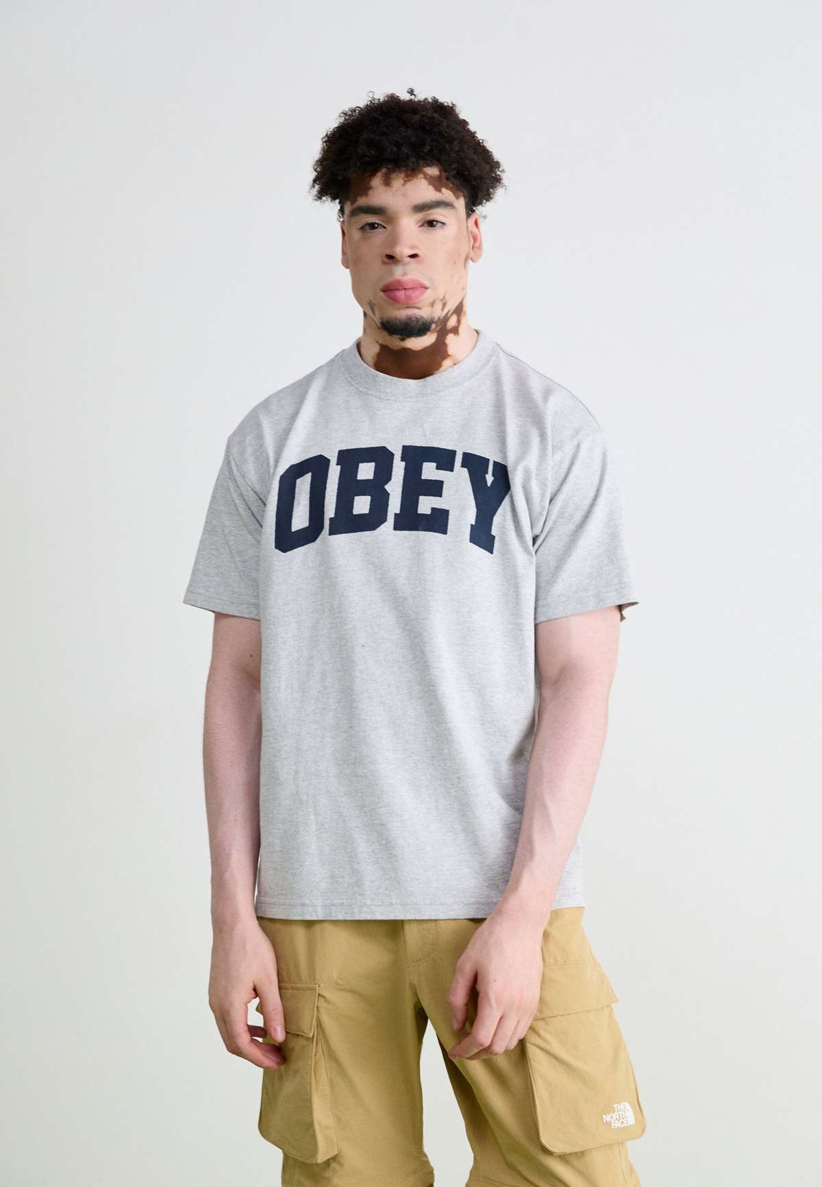 Футболка OBEY COLLEGIATE