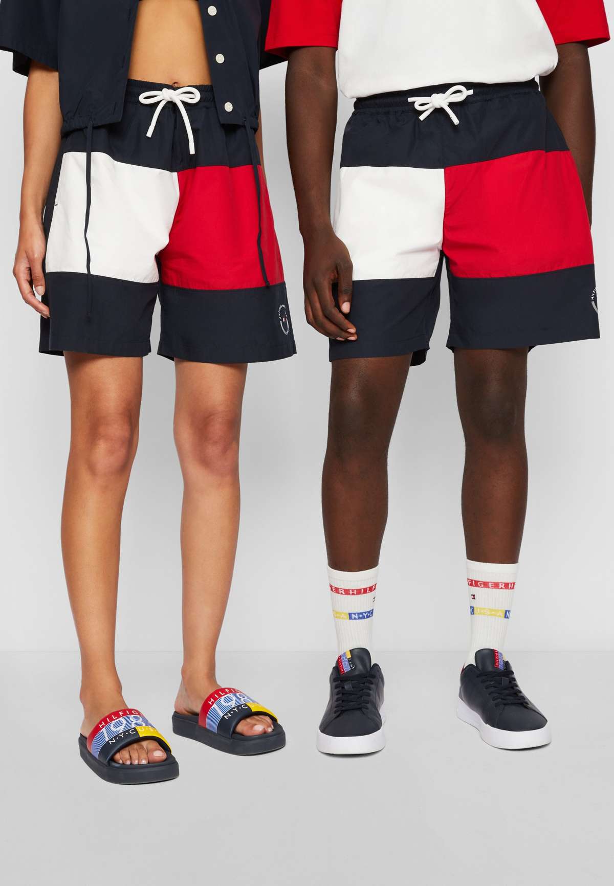 Шорты EXCLUSIVE UNISEX HILFIGER TEAM FLAG