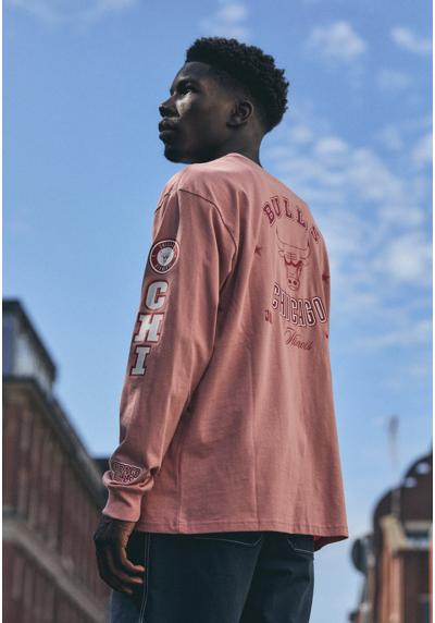 Кофта NBA CHICAGO BULLS LONGSLEEVE TEE