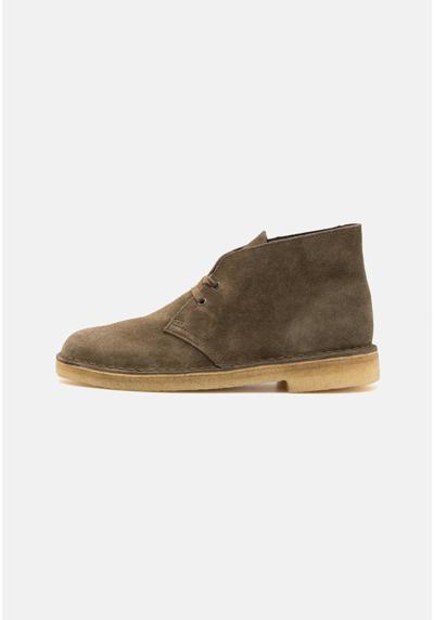 Ботинки на шнуровке DESERT BOOT