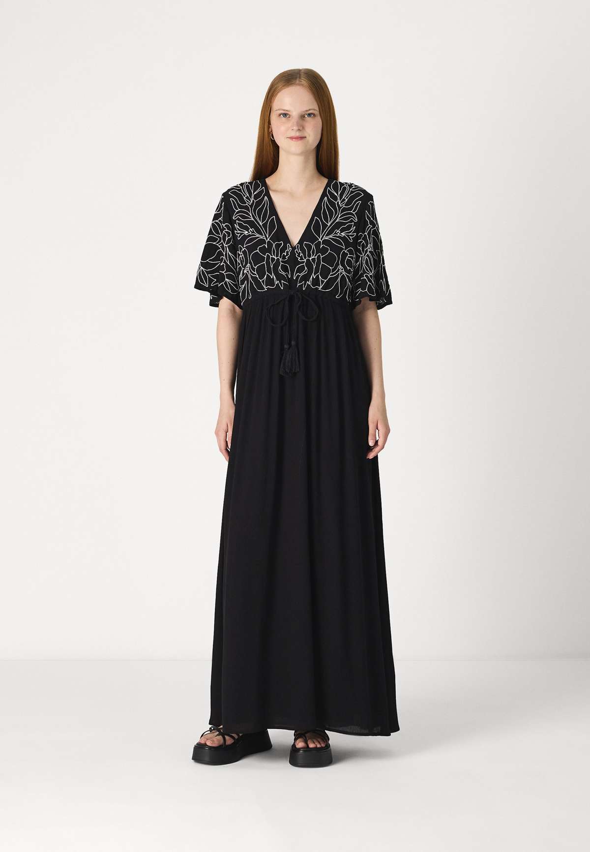 Платье YASCHELLI MAXI DRESS