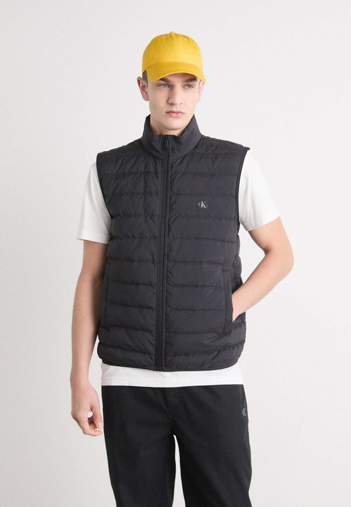 Жилет ULTRA LIGHT PADDED VEST