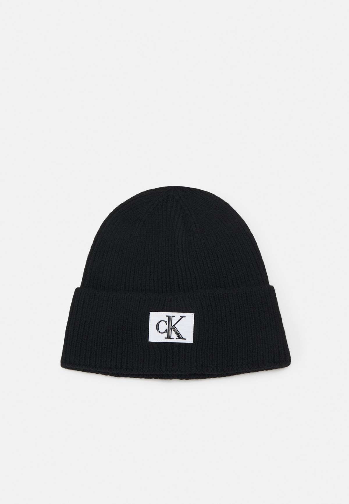 Шапка SEASONAL PATCH BEANIE UNISEX