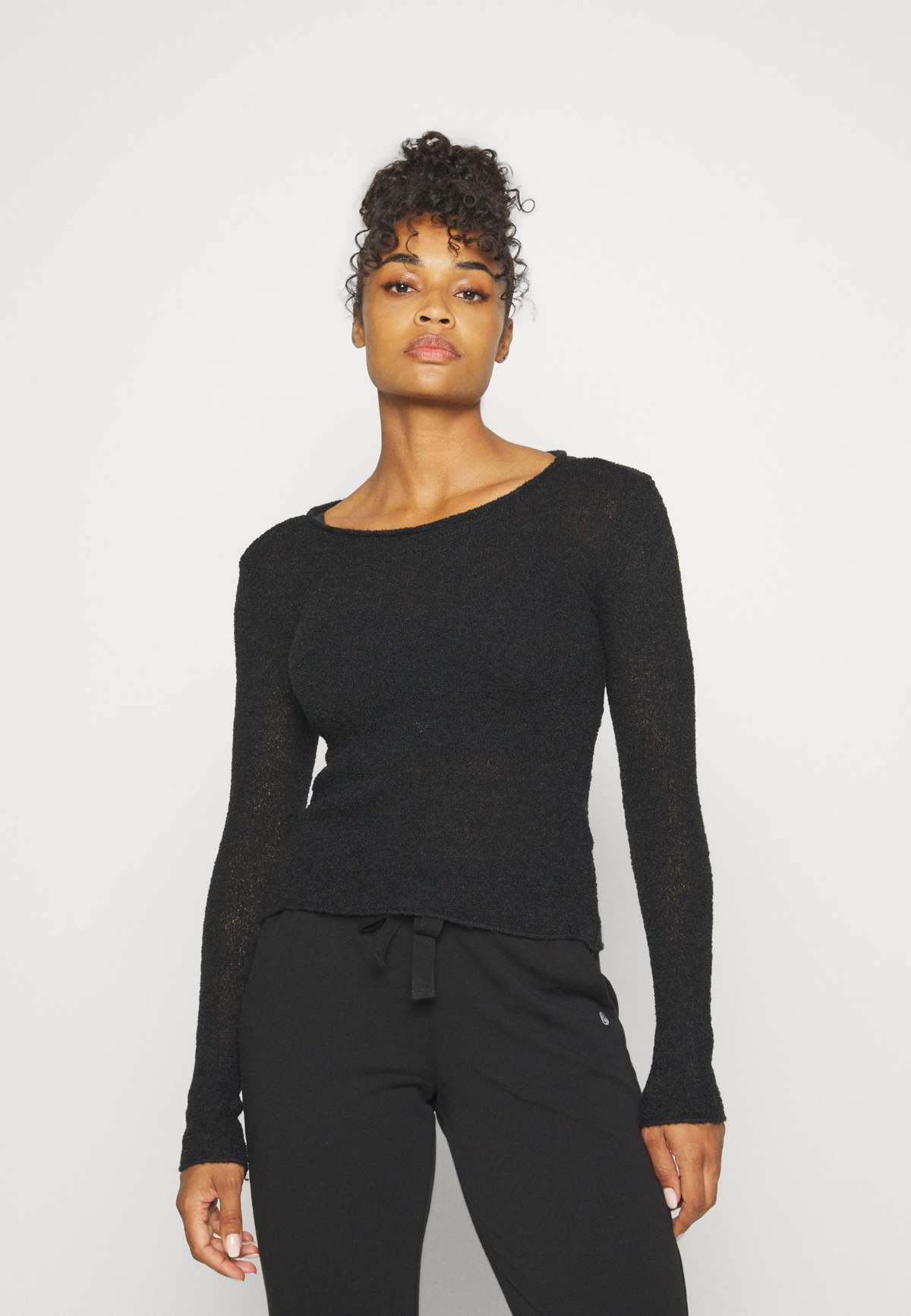 Кофта BOUCLE BOATNECK