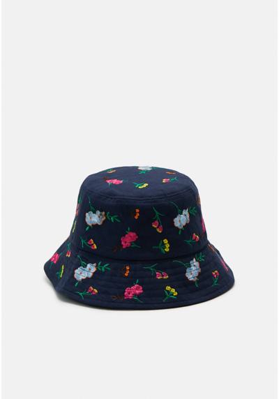 Шляпа AMELIA BUCKET HAT