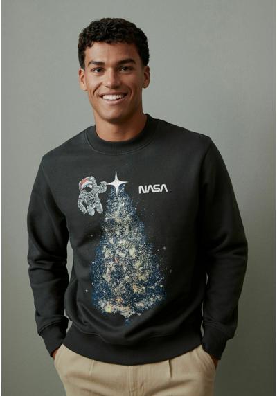 Кофта NASA CHRISTMAS REGULAR FIT