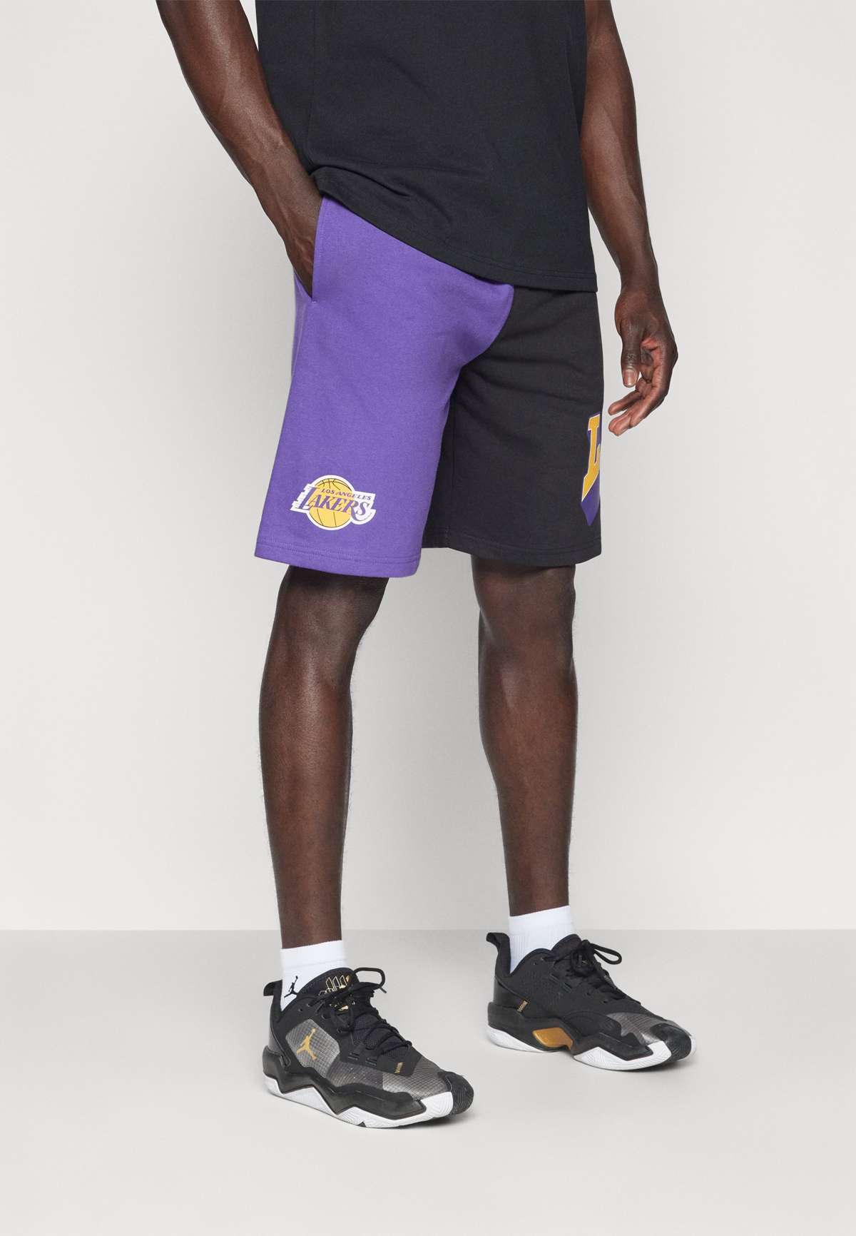 NBA LOS ANGELES LAKERS GRAPHIC HALF SHORT - Vereinsmannschaften