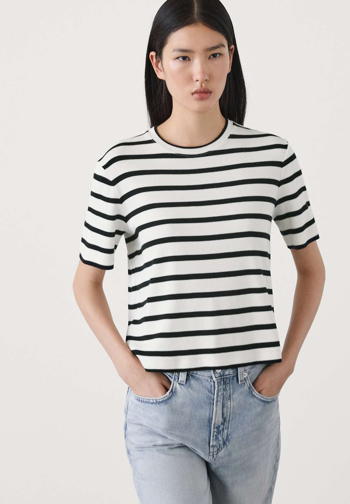 Футболка SHORT SLEEVE STRIPED