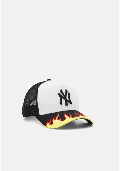 Кепка MLB FLAME TRUCKER UNISEX