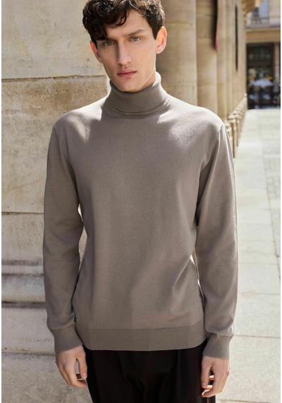 Пуловер LONG SLEEVE ROLL NECK