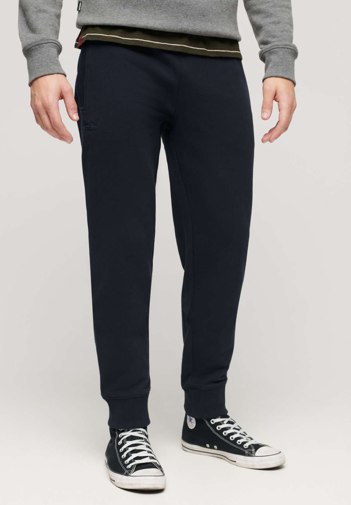 Брюки ESSENTIAL LOGO JOGGERS