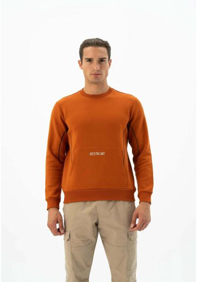 Кофта CREW NECK WITH POCKET