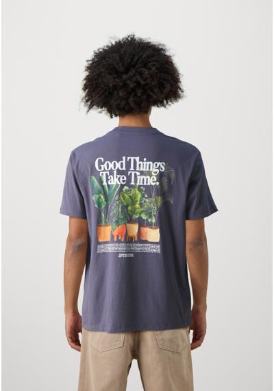 Футболка GOOD THINGS TEE