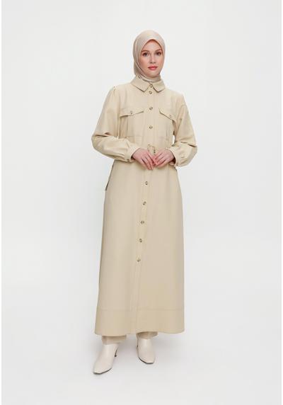 Платье MODEST FRONT ZIPPER CUP DETAILED BELTED COAT