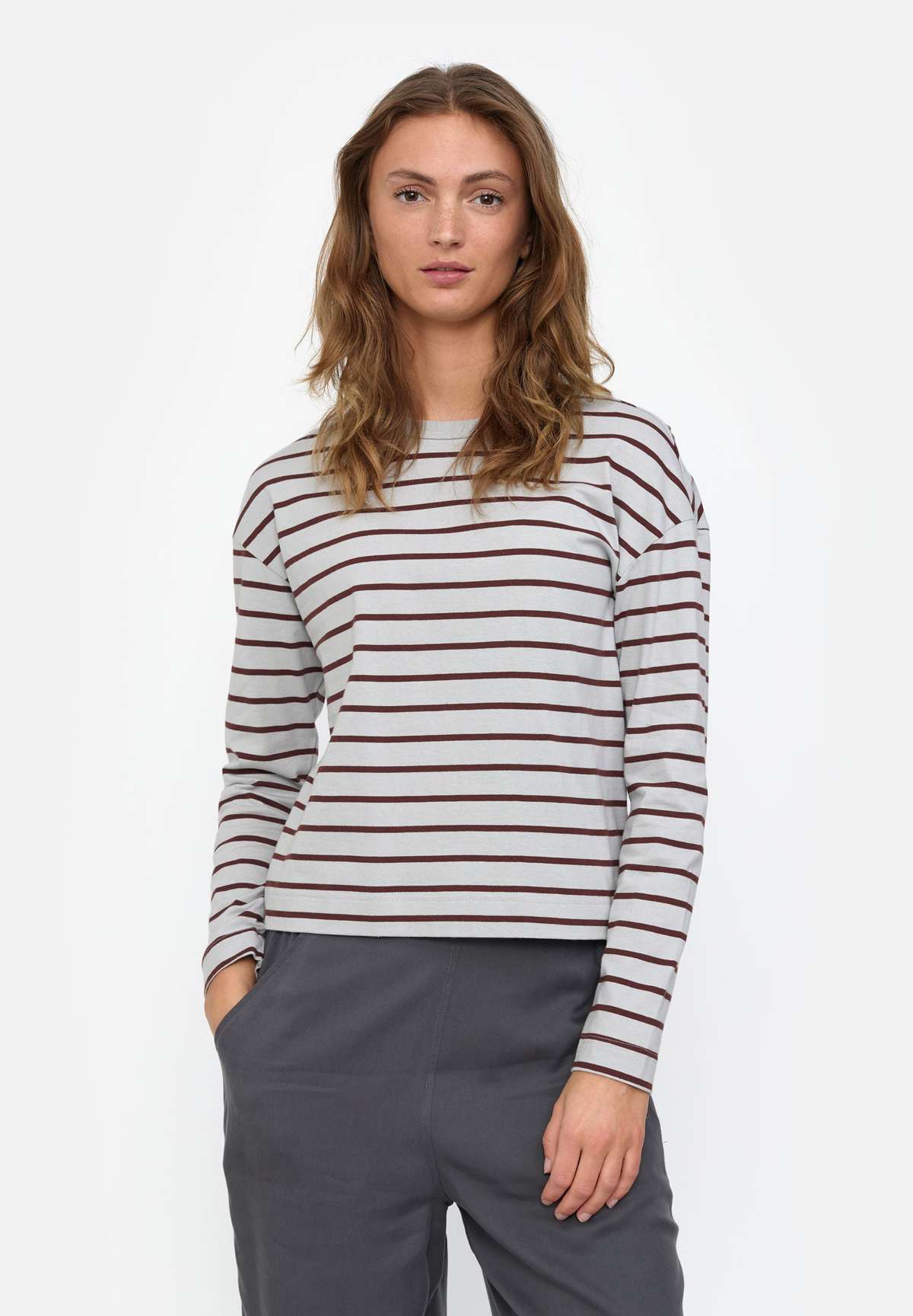 Кофта ESSIGNE STRIPED