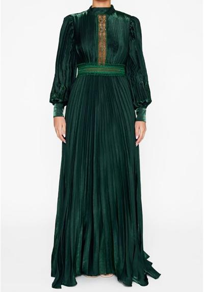 Платье EMERALD PLEATED LONG SLEEVE