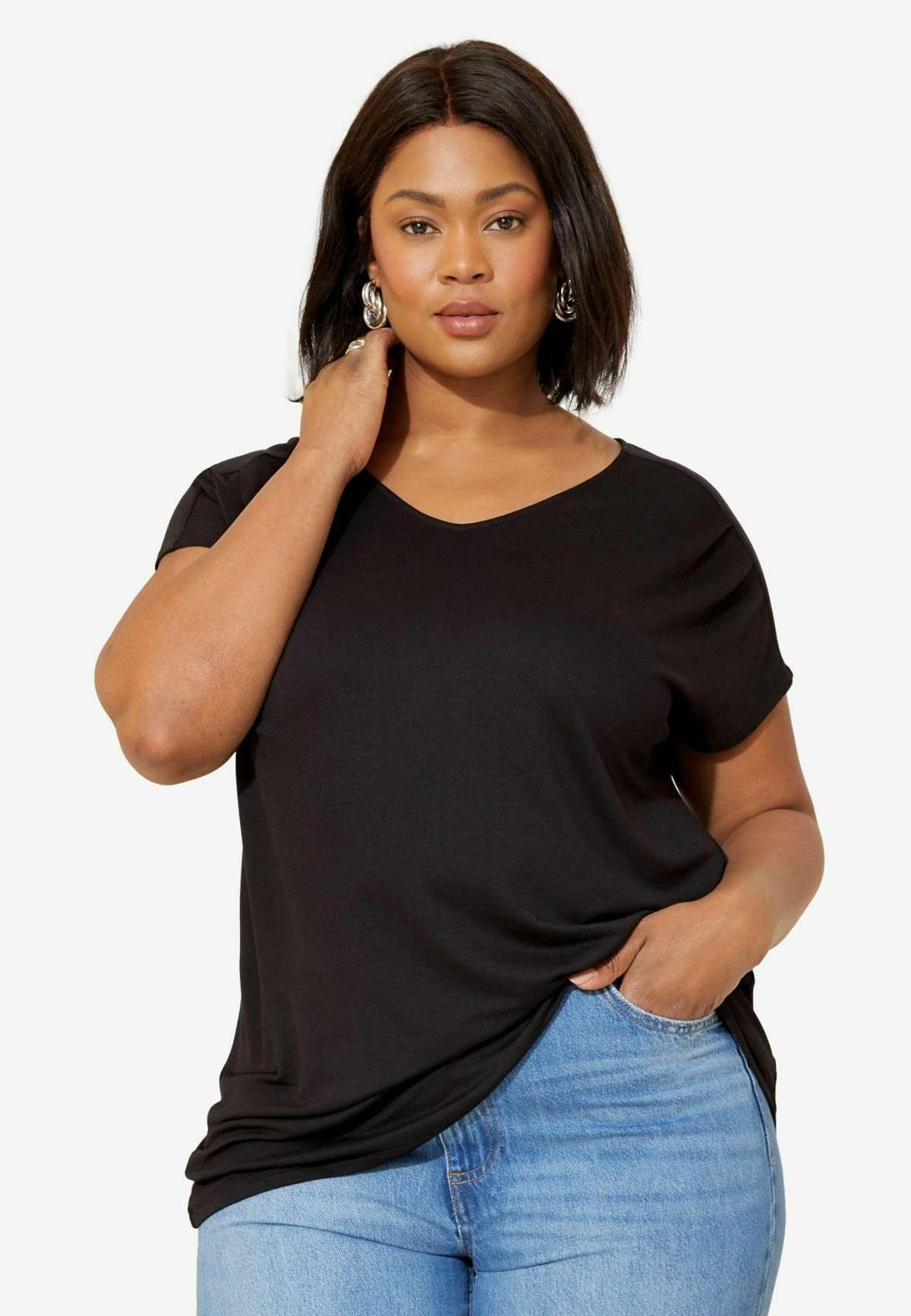 Футболка SHORT SLEEVE V NECK PLUS SIZE