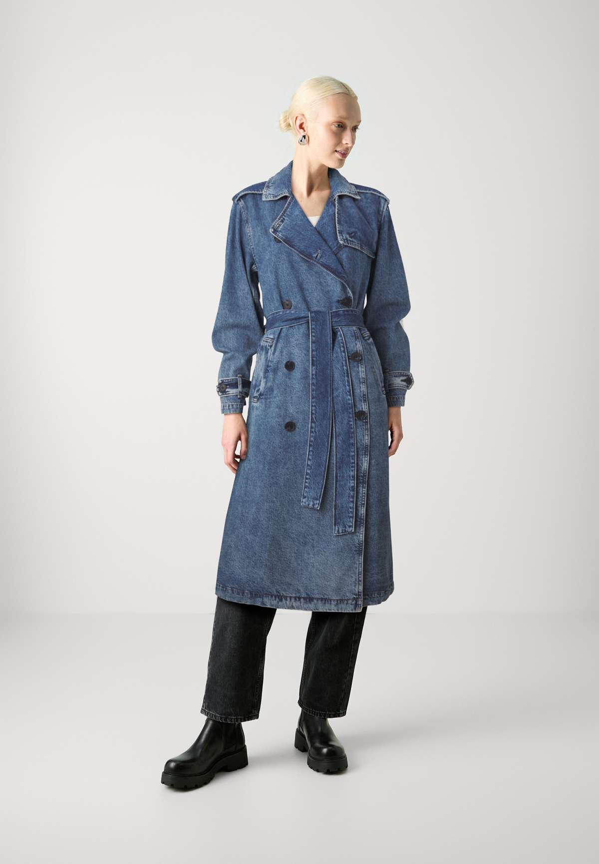 Плащ ICON TRENCH WASH