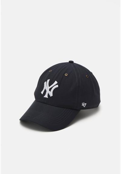 Кепка NEW YORK YANKEES PETAL SIDE ’47 CLEAN UP UNISEX