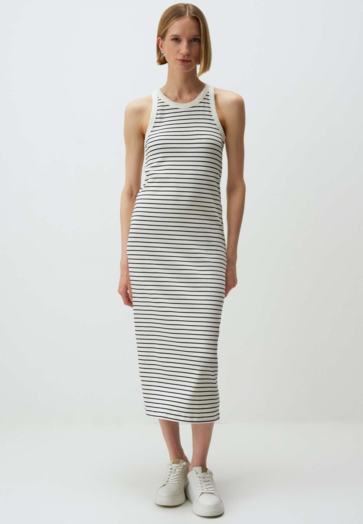 Трикотажное платье SLEEVELESS ROUND NECK STRIPED MIDI