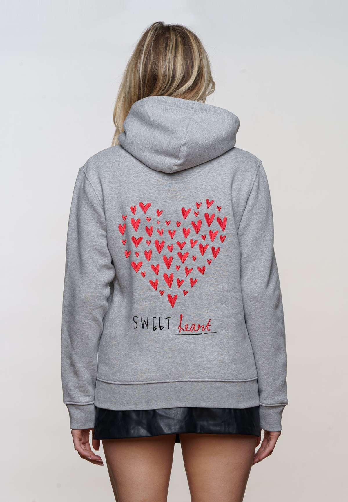 Пуловер SWEETHEART BACK EMBROIDERY UNISEX