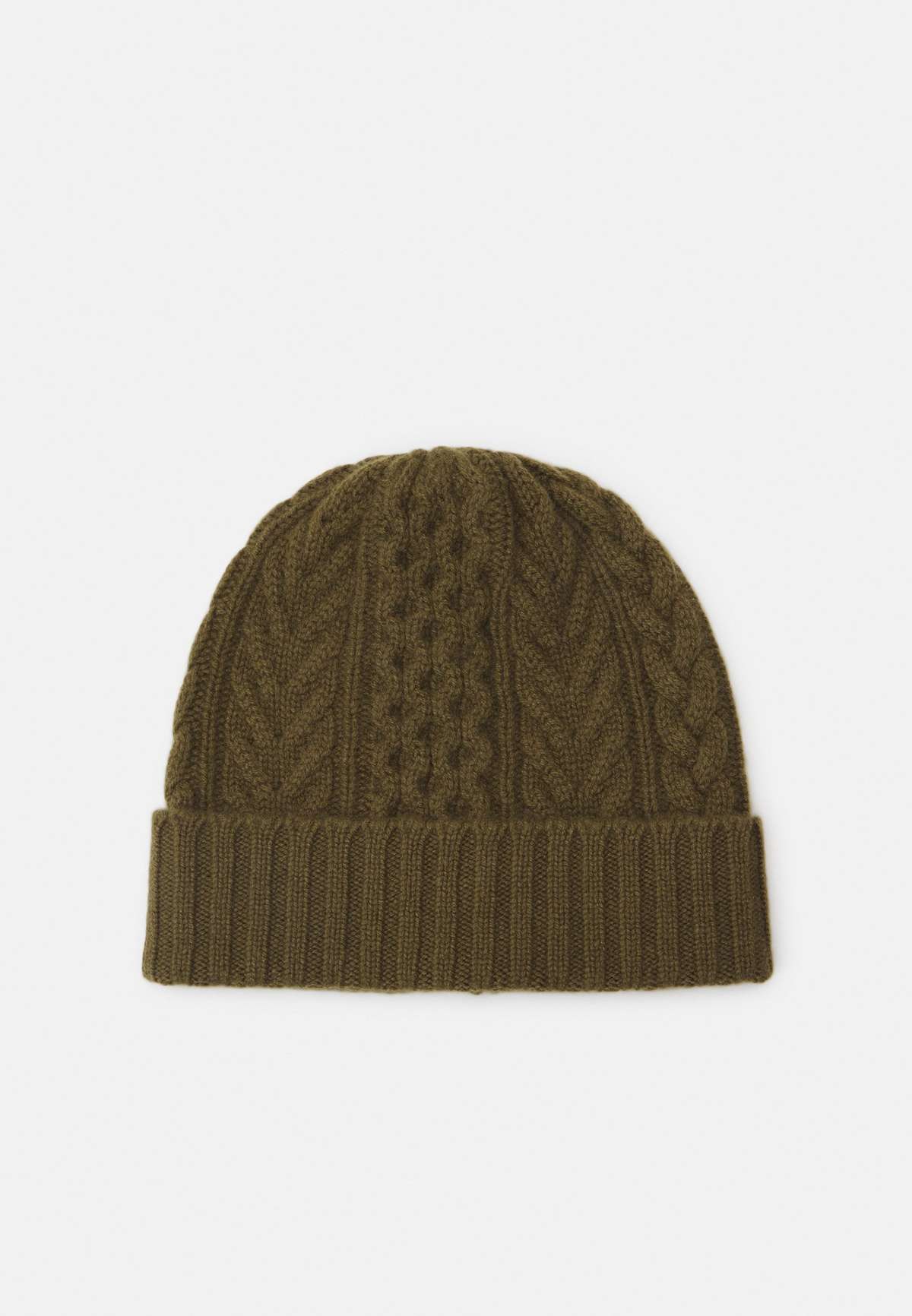 Шапка ARAN CABLE BEANIE