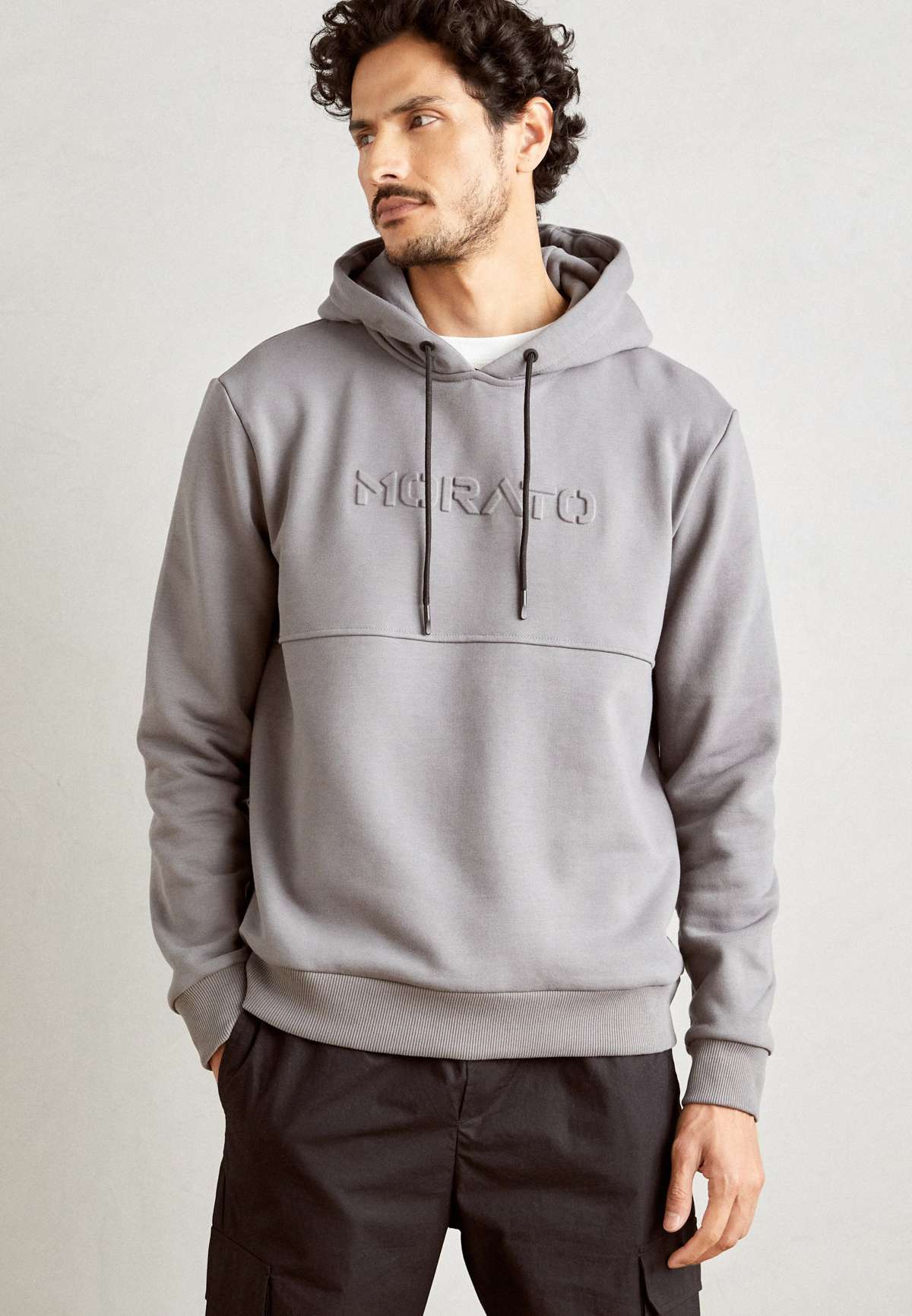 Пуловер HOODIE WITH EMBOSSED STENCI LOGO PRINT