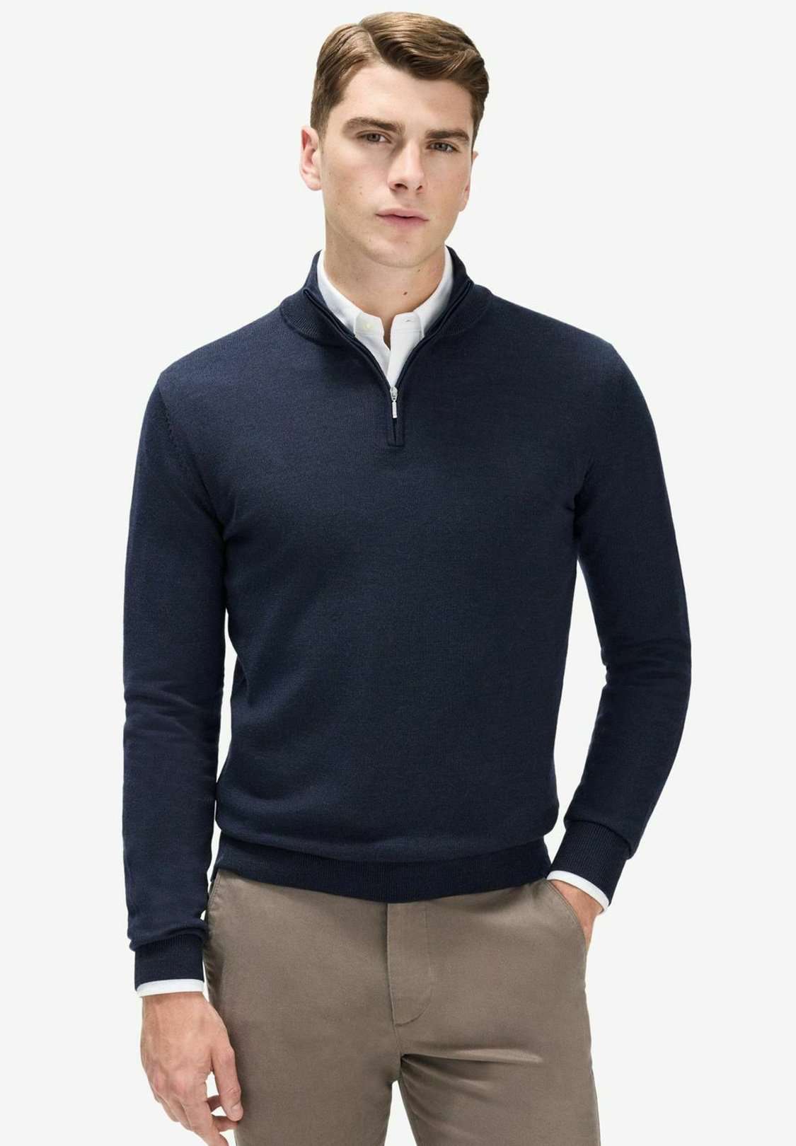 Пуловер MERINO ZIP NECK