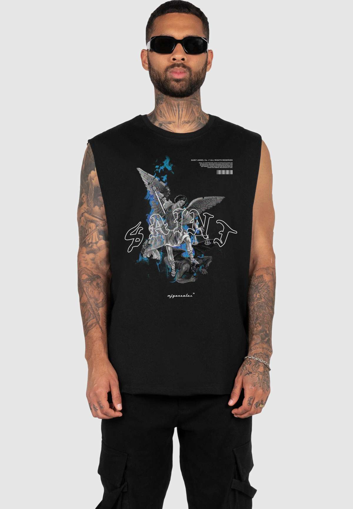 Топ V.1 X SLEEVELESS