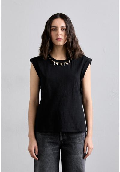 Футболка JETAIME NECKLACE BELLA TEE