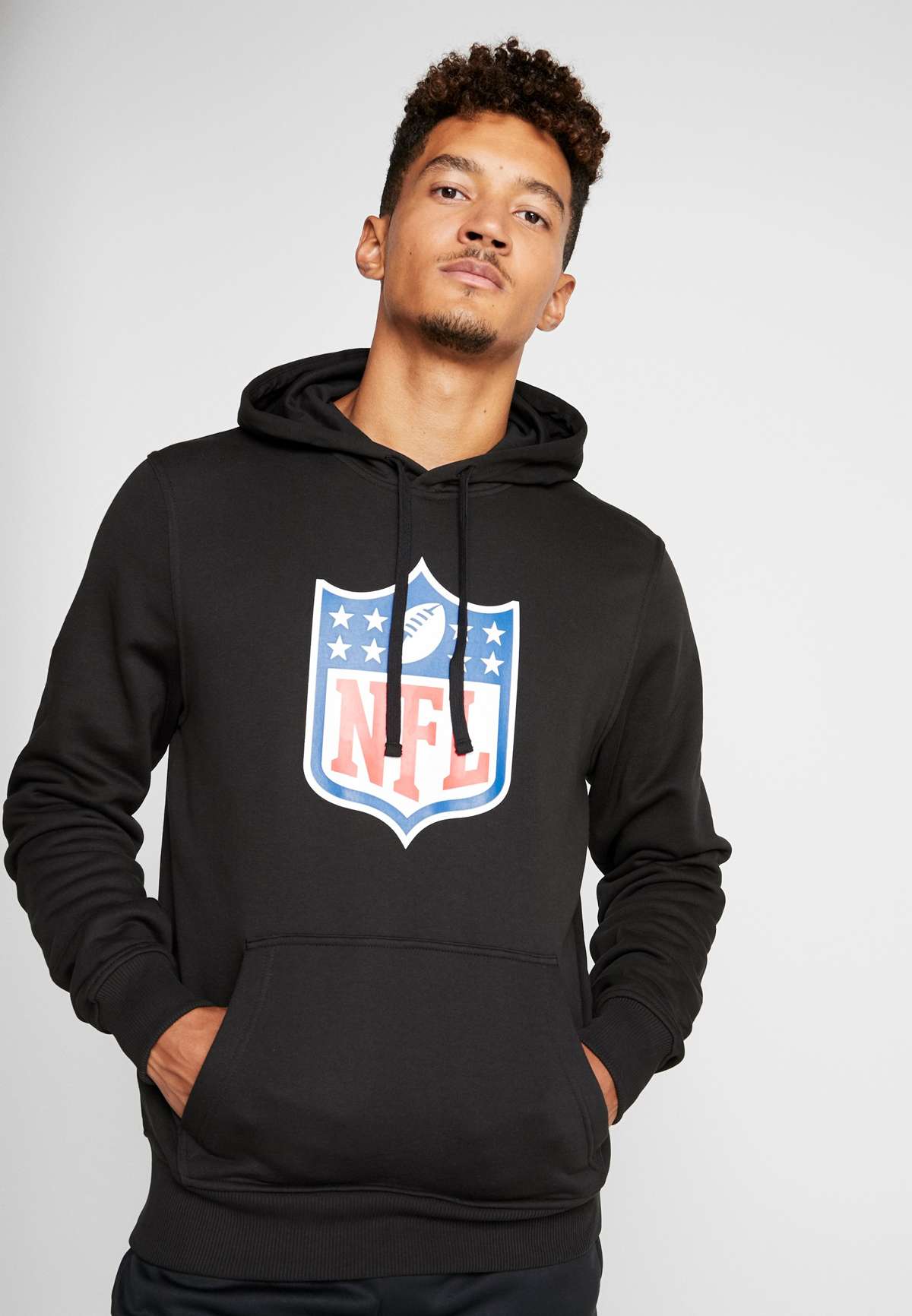 Пуловер NFL SHIELD BACK TO BLACK HOODY