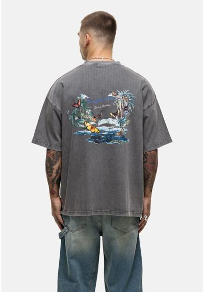 Футболка OVERSIZED FALCON WASH T-SHIRT WITH EDEN GRAPHICS
