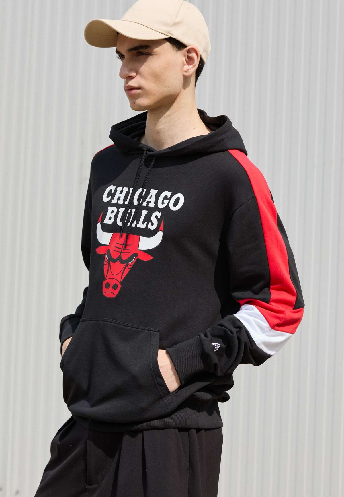 NBA CHICAGO BULLS COLOUR BLOCK OVERSIZE HOODIE - Vereinsmannschaften