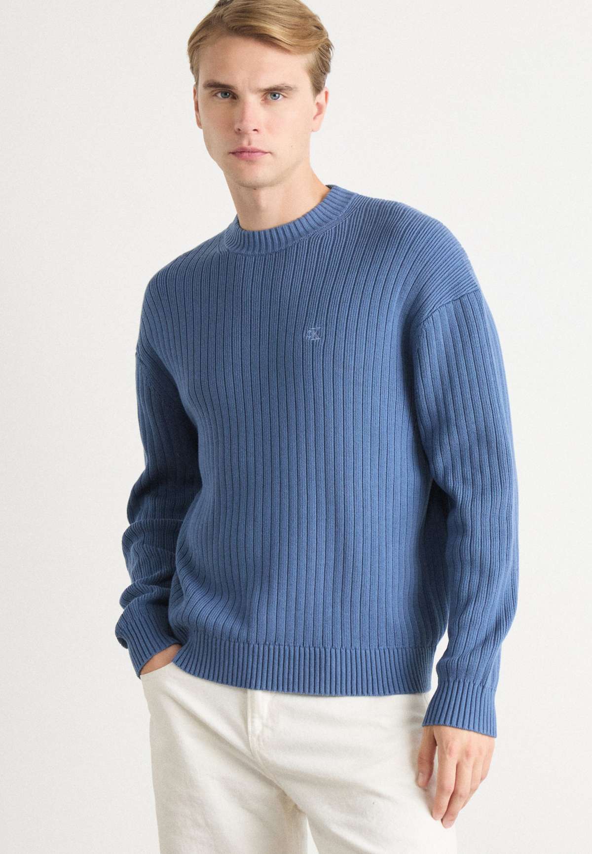 Пуловер LINEAR SWEATER