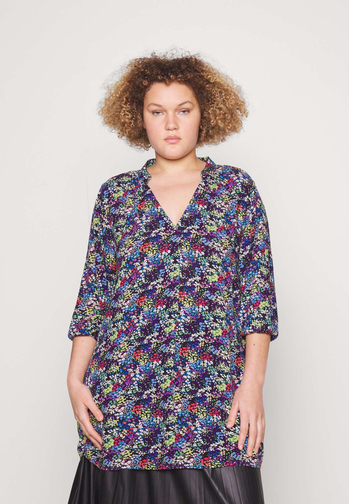 Кофта CARAYANA LIFE TUNIC