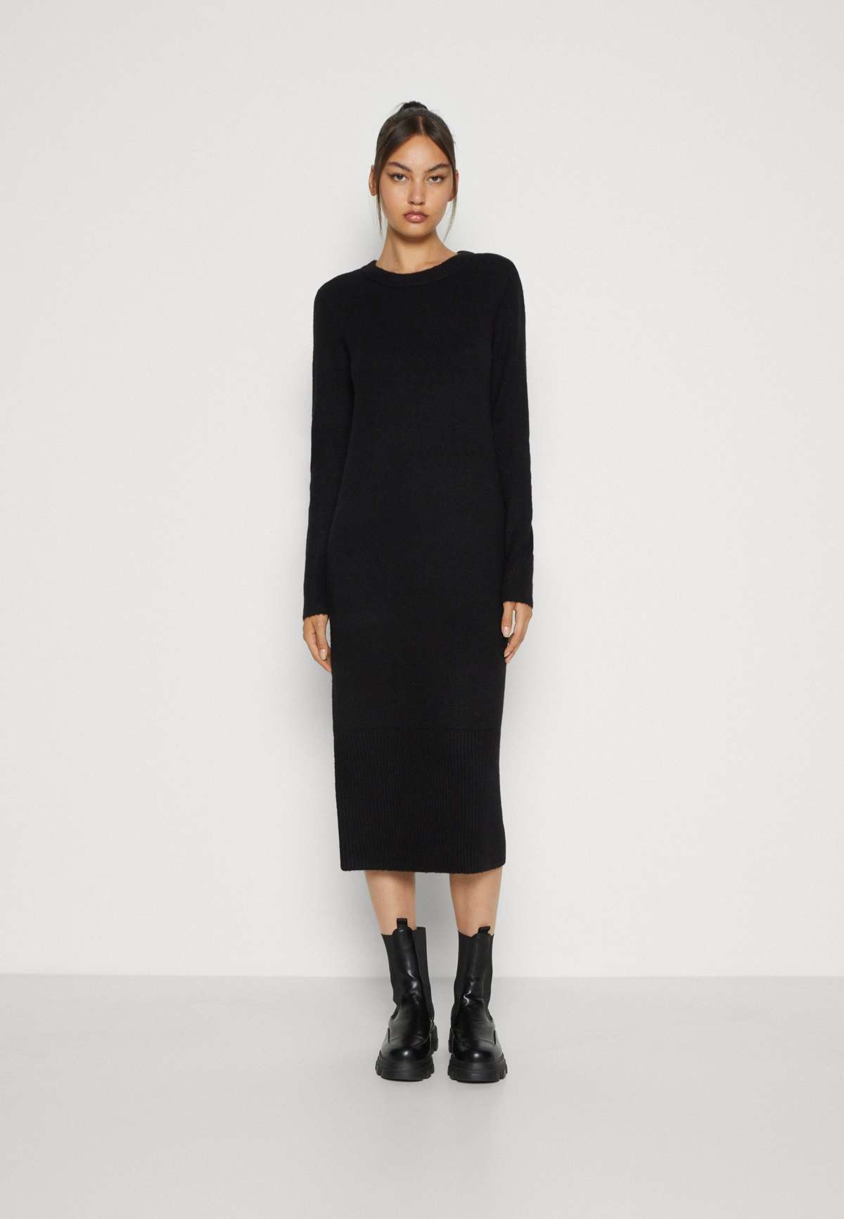 Трикотажное платье VMPLAZA O NECK CALF DRESS